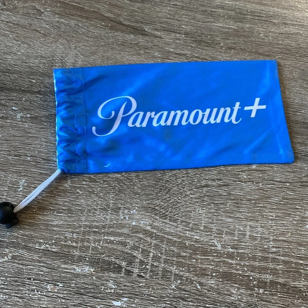Paramount Movie 🍿 ⭐️ Star Shades
